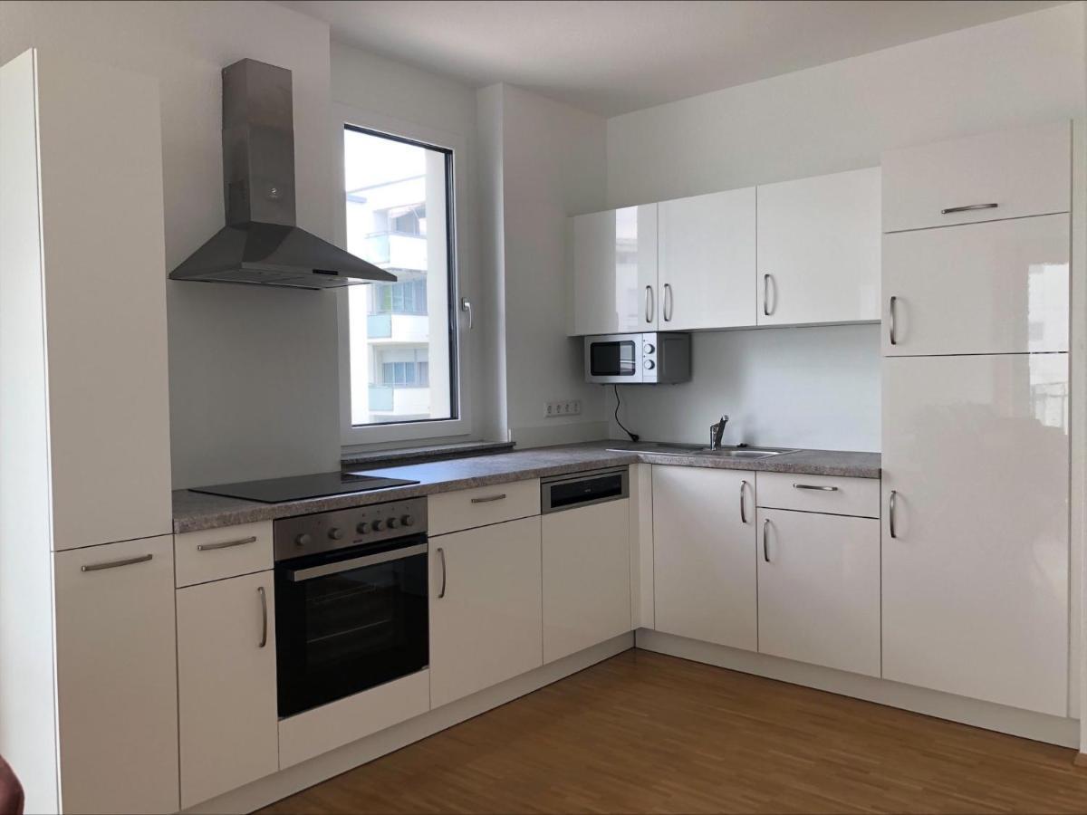 Moderne Alpenblick Apartment Friedrichshafen Exterior foto